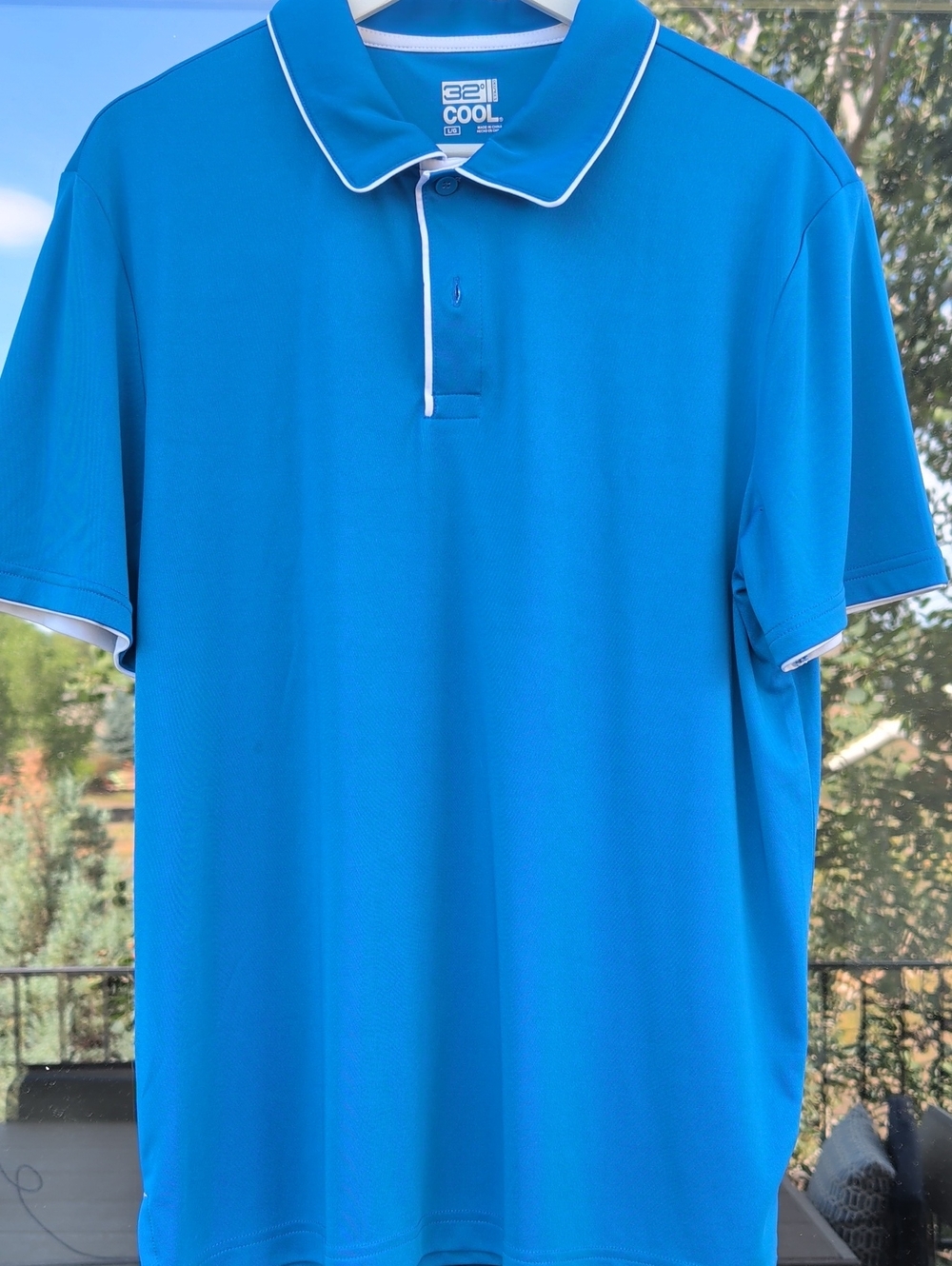 32 Degrees Men’s Bright Blue Polo with White Piping